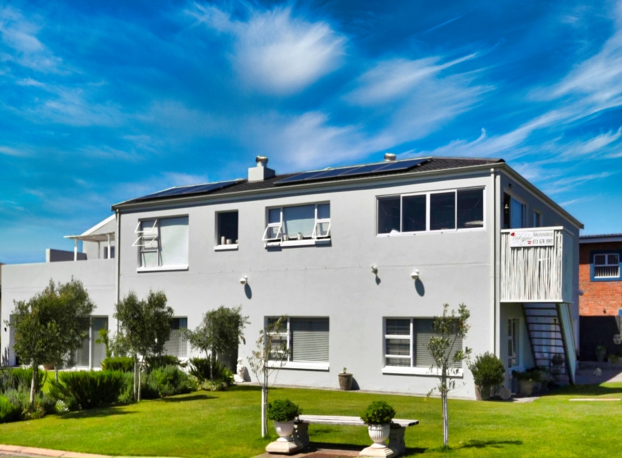 7 Bedroom Property for Sale in Stilbaai Wes Western Cape